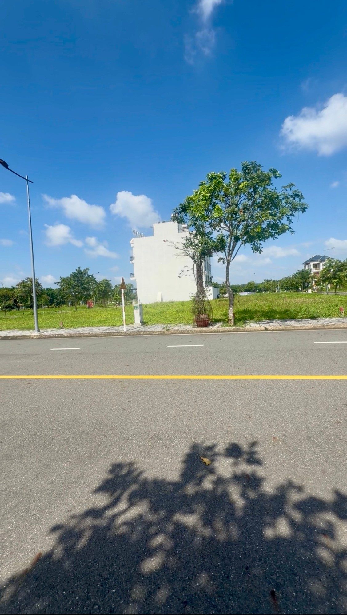Trục chính Hoàng Lan 20m, Tiến Lộc Garden, 9/2026
